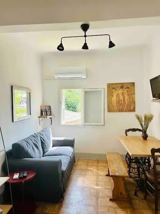 Lou Raspaioun - Coeur Du Village Correns 0*,  France